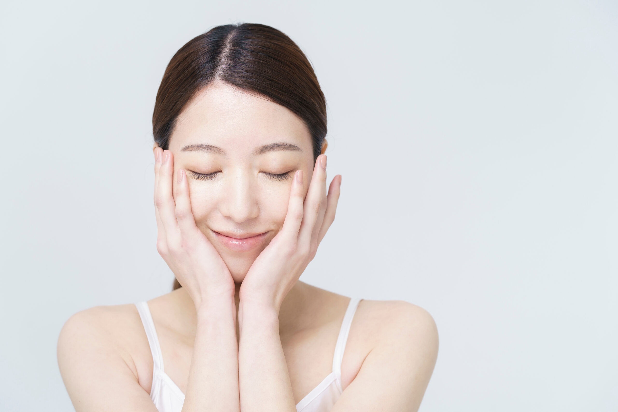 光治療を代表するフォトフェイシャルやBBL。